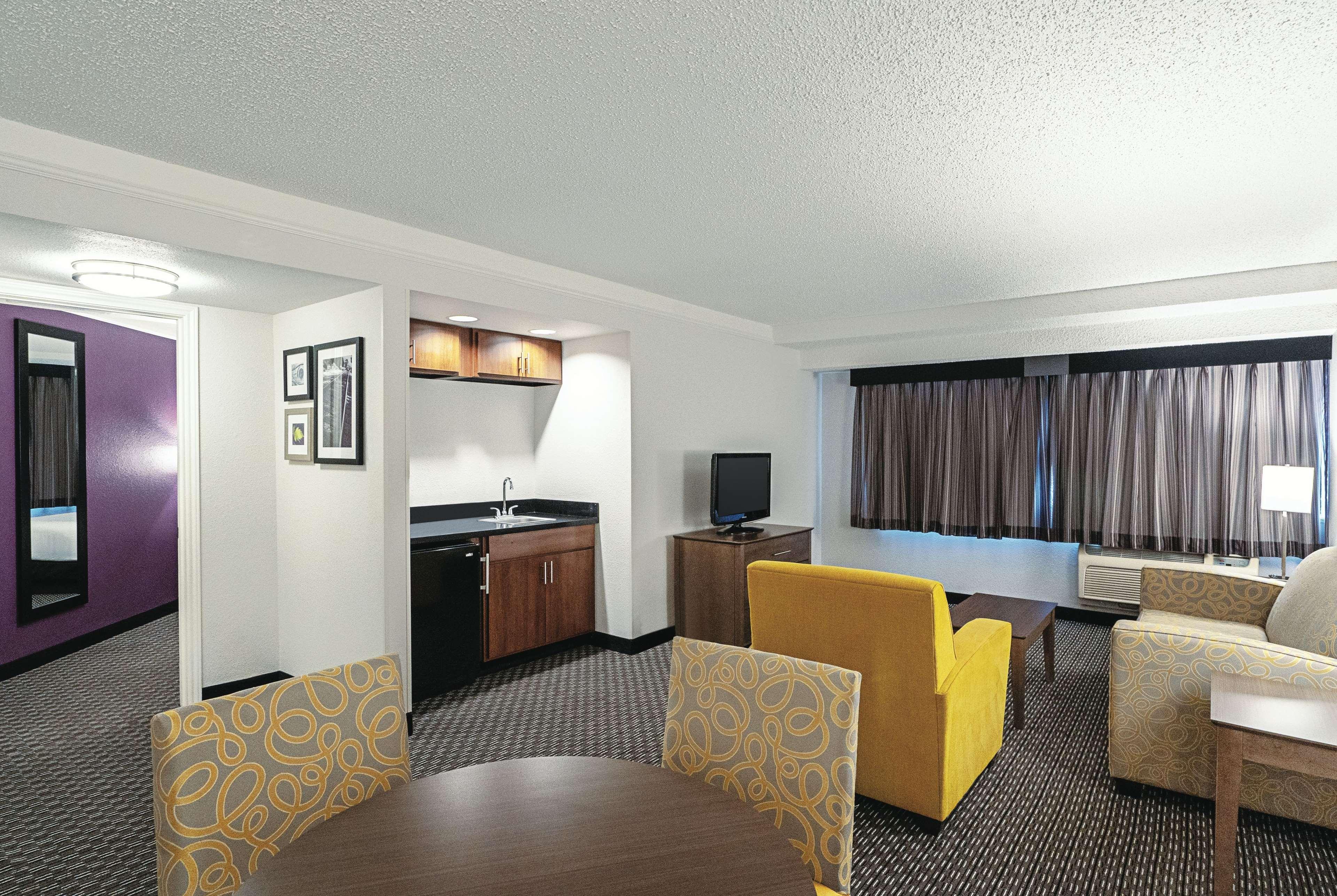 מלון La Quinta By Wyndham Lubbock West Medical Center מראה חיצוני תמונה