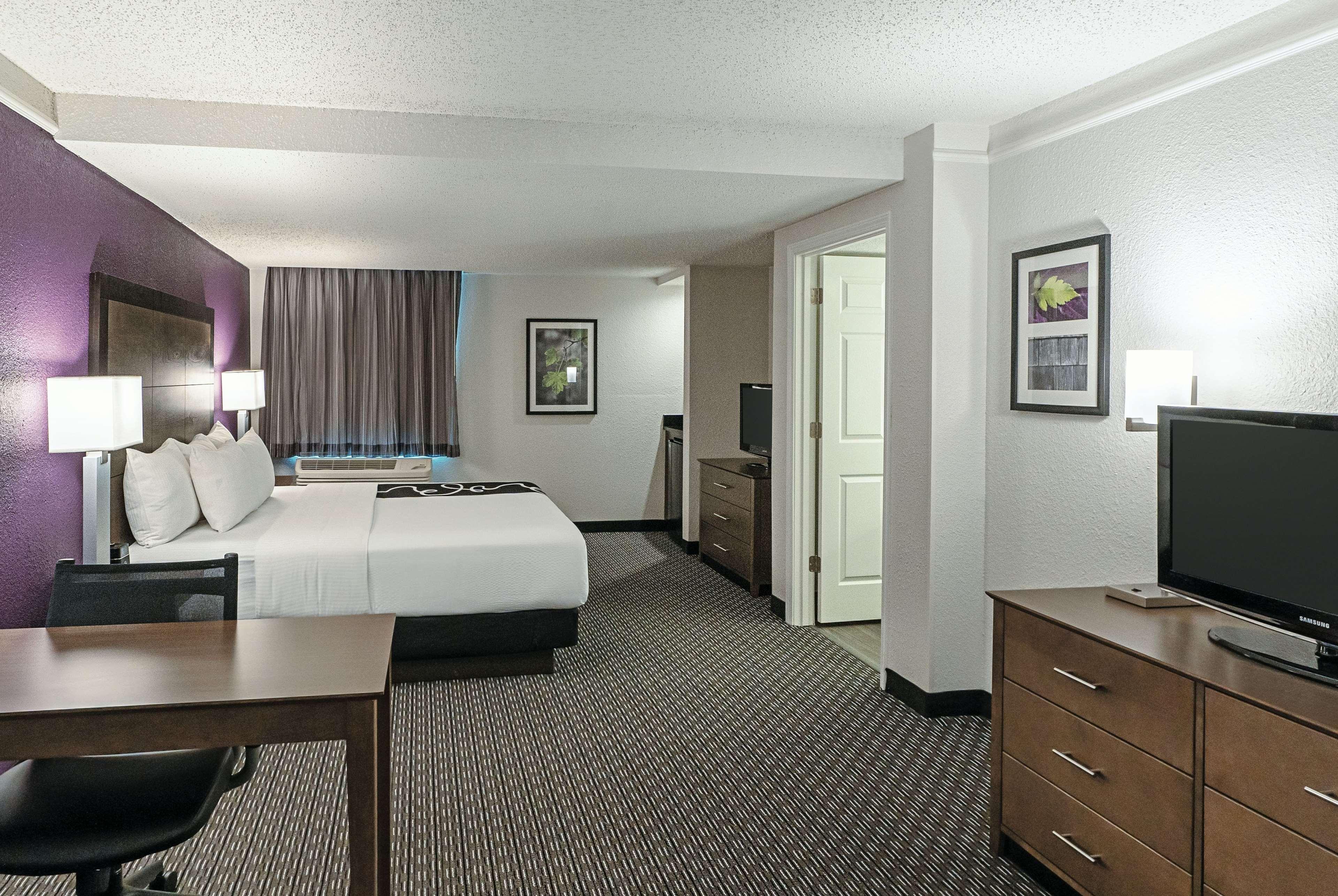 מלון La Quinta By Wyndham Lubbock West Medical Center מראה חיצוני תמונה