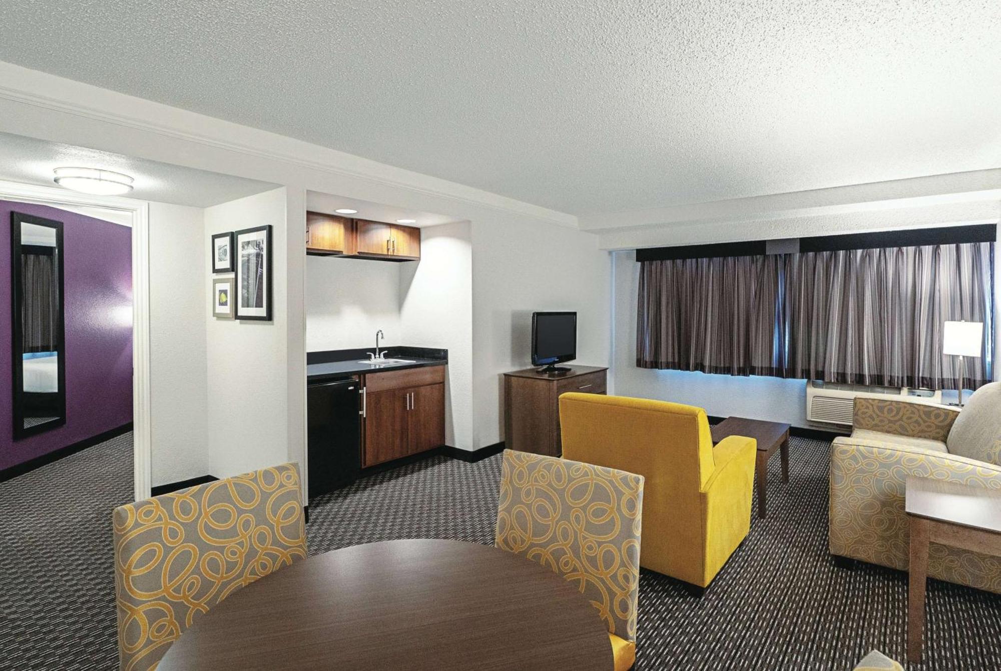 מלון La Quinta By Wyndham Lubbock West Medical Center מראה חיצוני תמונה